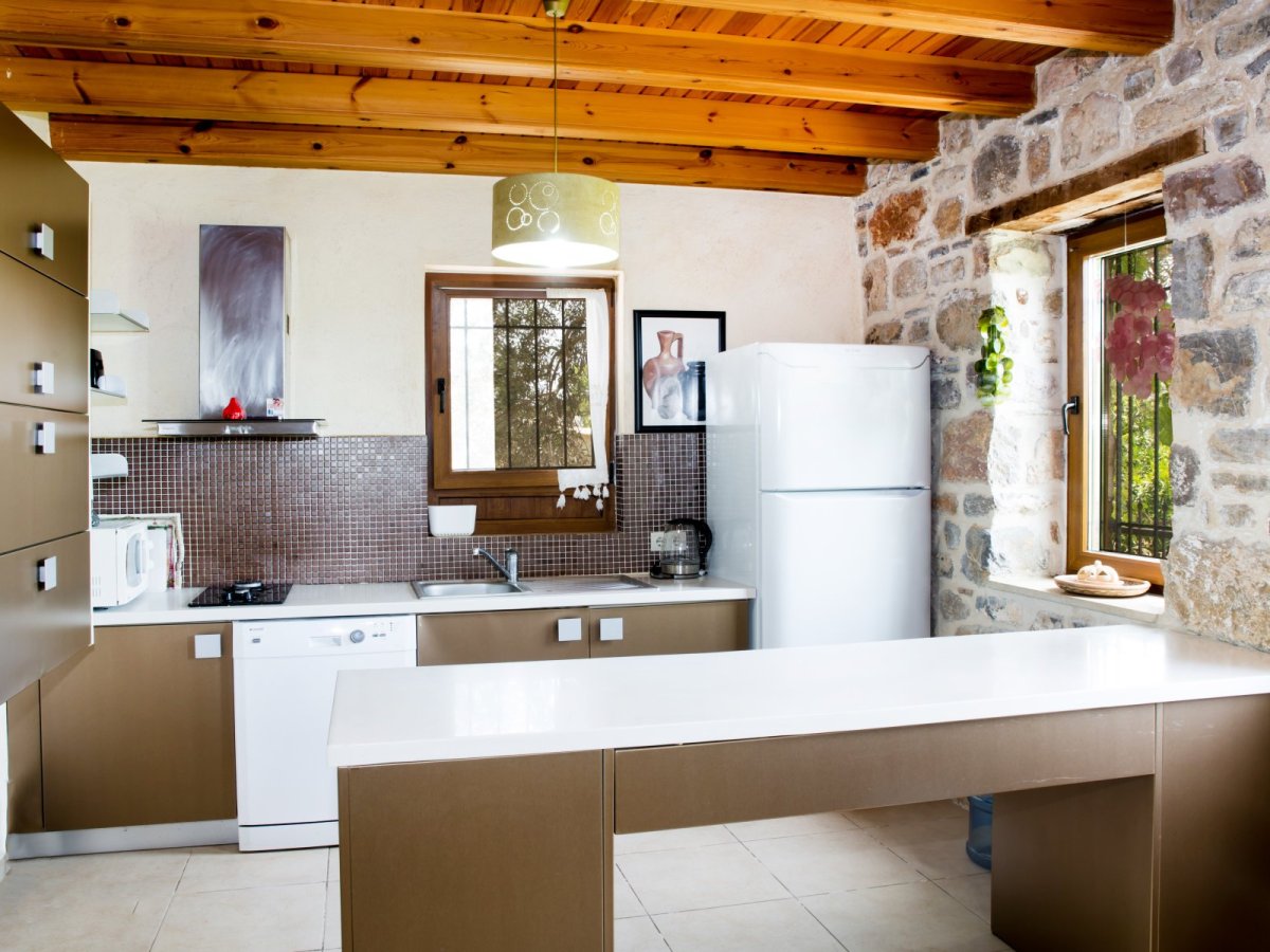 Bodrum Bitez Özel Havuzlu ve Bahçeli 2 Yatak Odalı Müstakil Tatil Villası