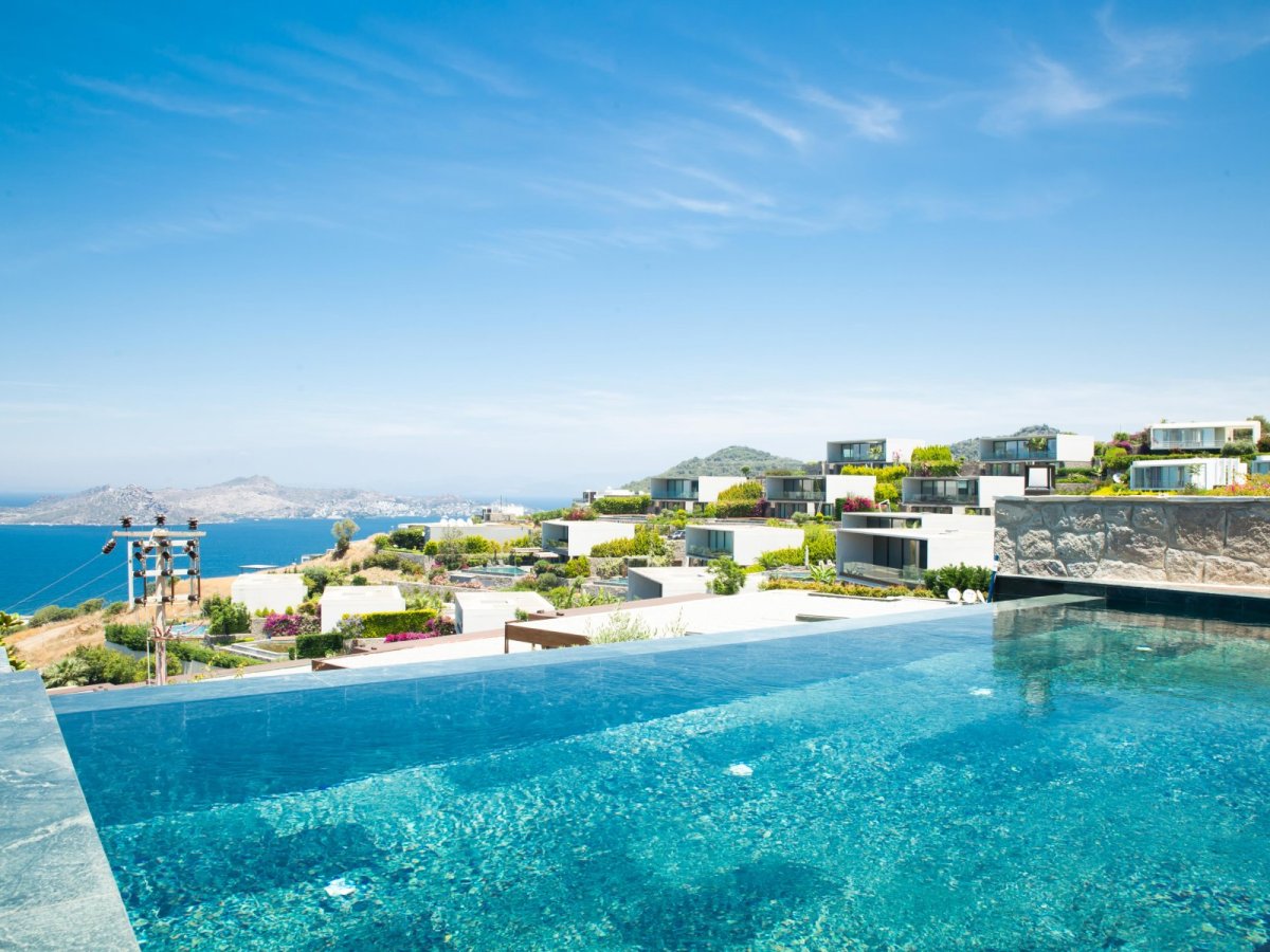 Yalıkavak\'ta Özel Havuzlu 6 Yatak Odalı Kiralık Tatil Villası