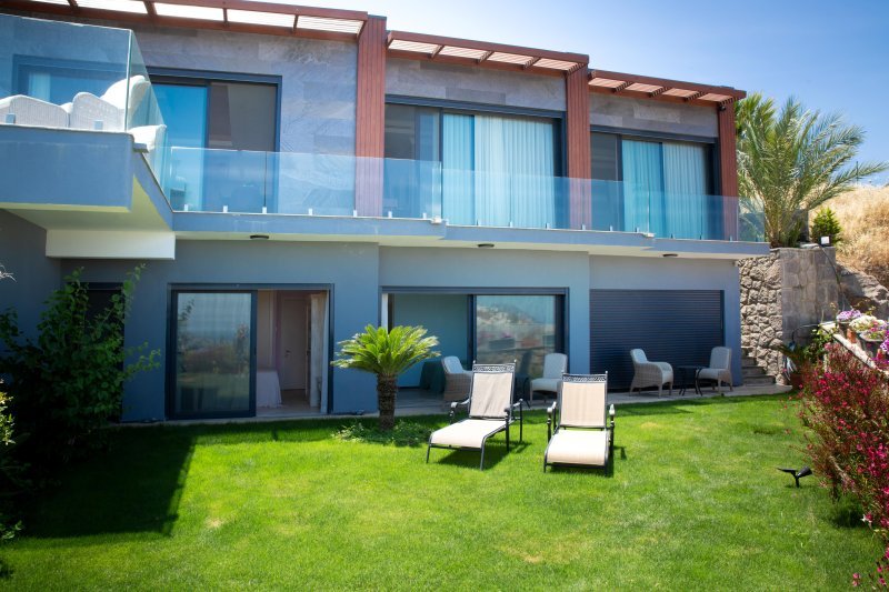 Yalıkavak\'ta Özel Havuzlu 6 Yatak Odalı Kiralık Tatil Villası