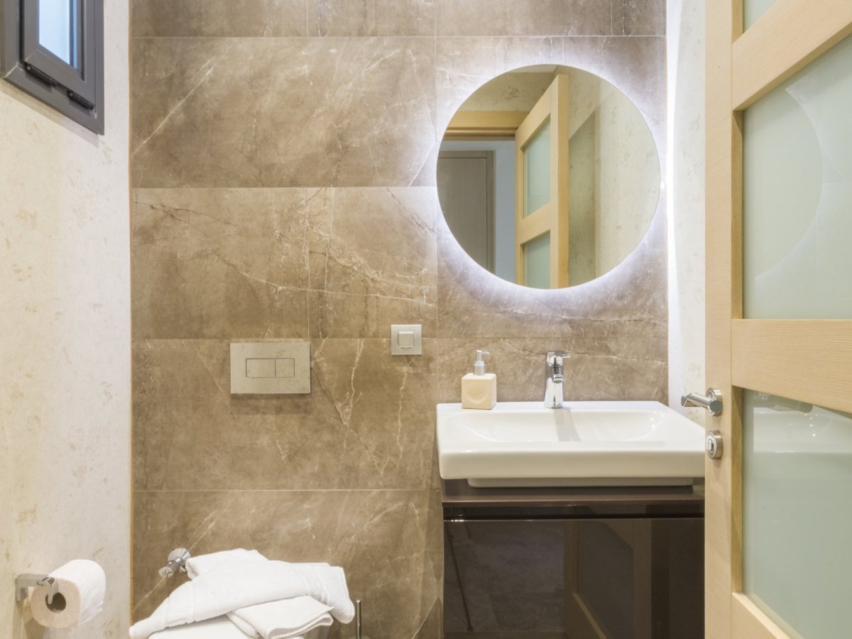 Bodrum Torba Özel Yüzme Havuzlu ve Bahçeli 4 Yatak Odalı Tatil Villası