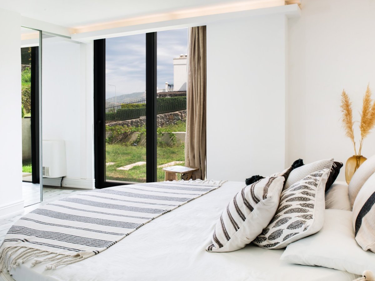 Bodrum Turgutreis Özel Yüzme Havuzlu ve Deniz Manzaralı 8 Yatak Odalı Tatil Villası