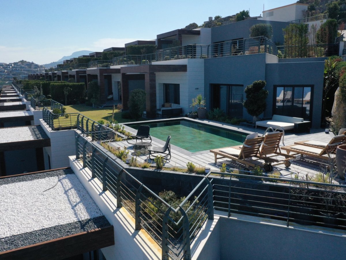 Bodrum Yalıkavak Özel Yüzme Havuzlu 5 Yatak Odalı Villa