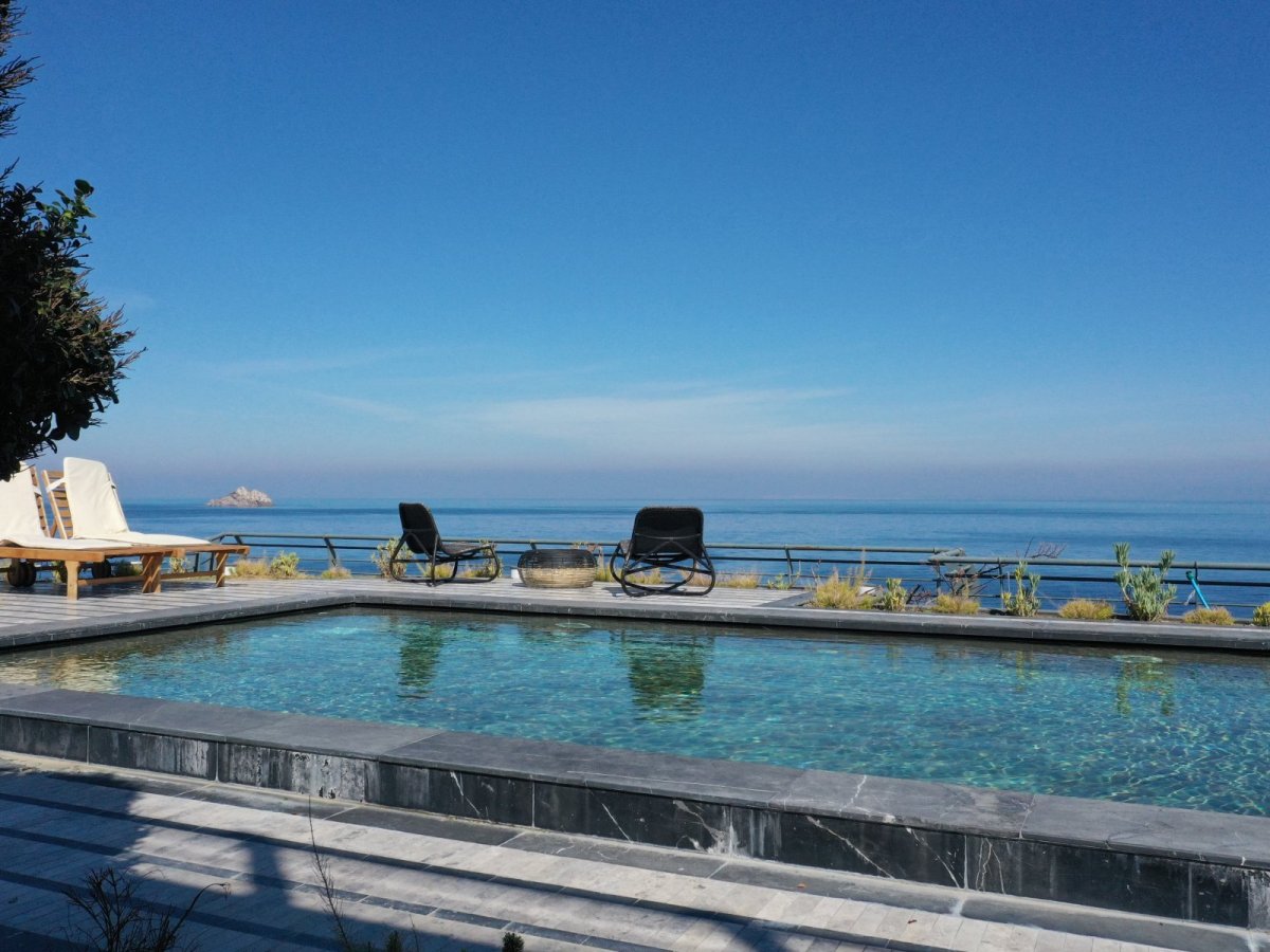 Bodrum Yalıkavak Özel Yüzme Havuzlu 5 Yatak Odalı Villa