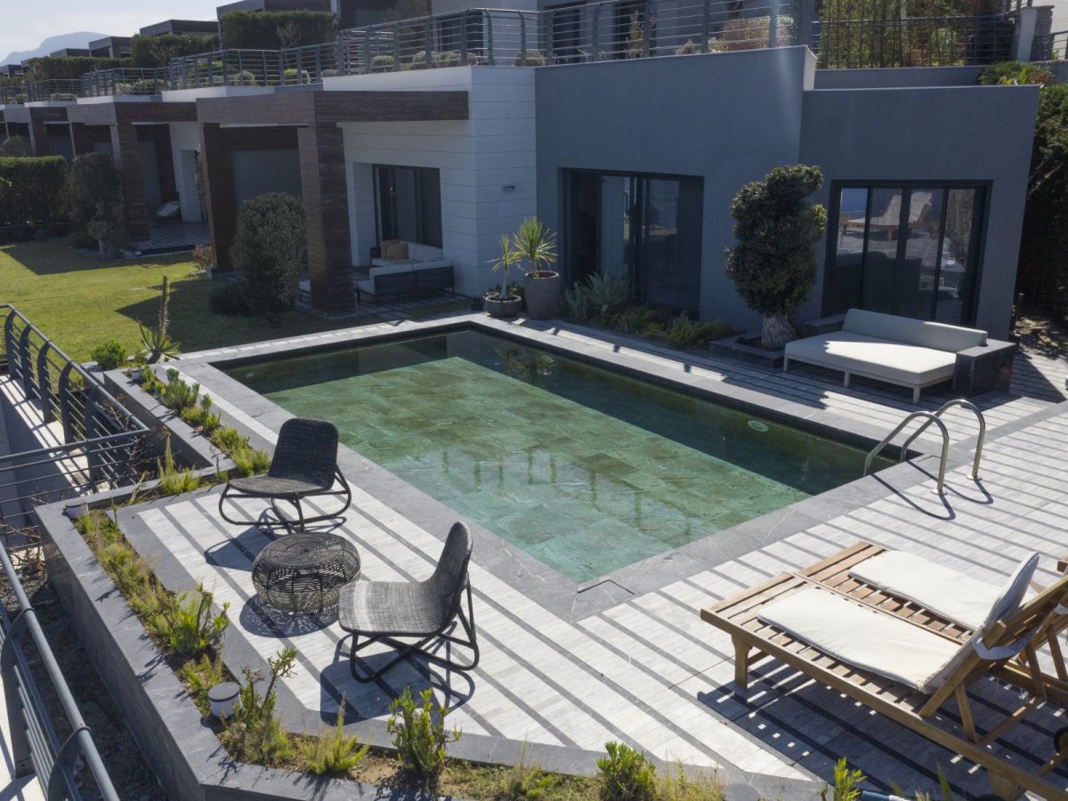 Bodrum Yalıkavak Özel Yüzme Havuzlu 5 Yatak Odalı Villa