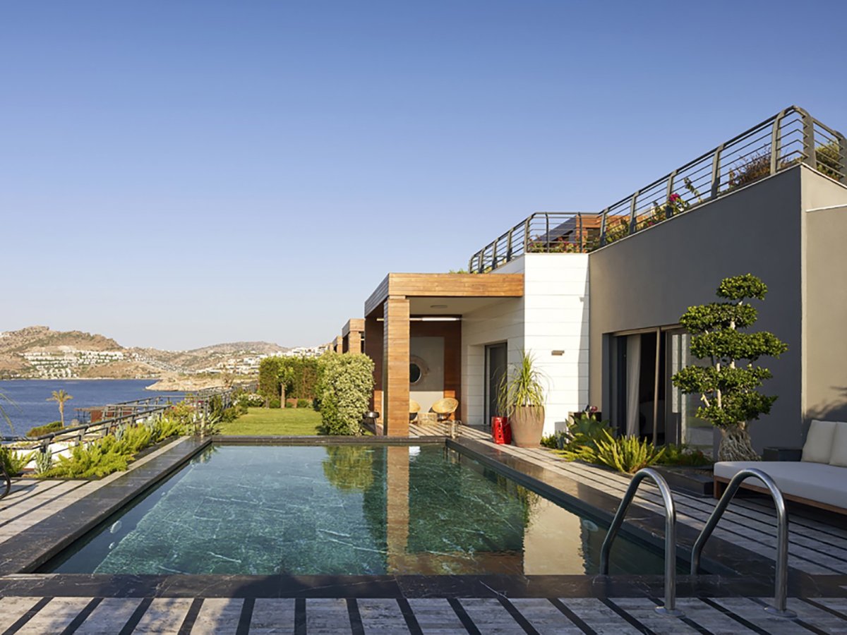 Bodrum Yalıkavak Özel Yüzme Havuzlu 5 Yatak Odalı Villa