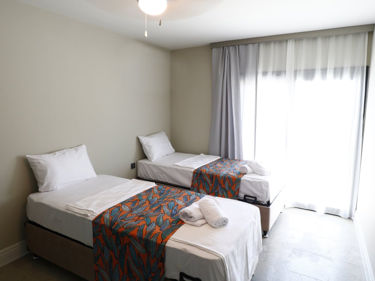 Bodrum Turgutreis Özel Yüzme Havuzlu ve Deniz Manzaralı 6 Yatak Odalı Tatil Villası