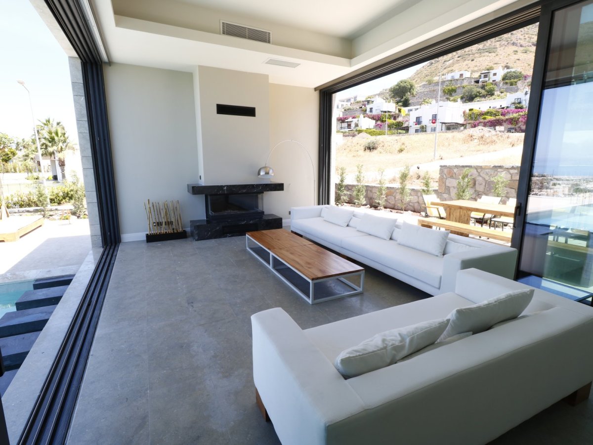 Bodrum Turgutreis Özel Yüzme Havuzlu ve Deniz Manzaralı 6 Yatak Odalı Tatil Villası Kiralık