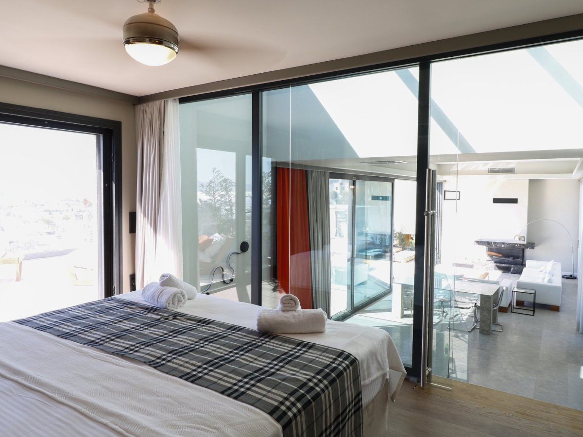 Bodrum Turgutreis Özel Yüzme Havuzlu ve Deniz Manzaralı 6 Yatak Odalı Tatil Villası Kiralık