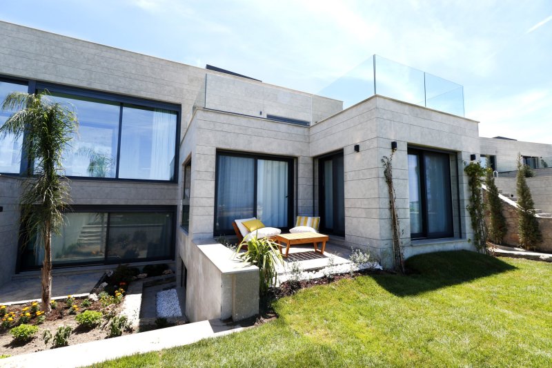 Bodrum Turgutreis Özel Yüzme Havuzlu ve Deniz Manzaralı 6 Yatak Odalı Tatil Villası Kiralık