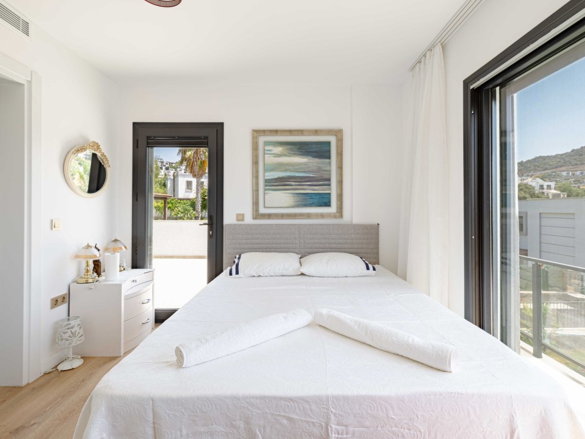 Bodrum Gümüşlük’te 4 yatak odalı Villa Luz