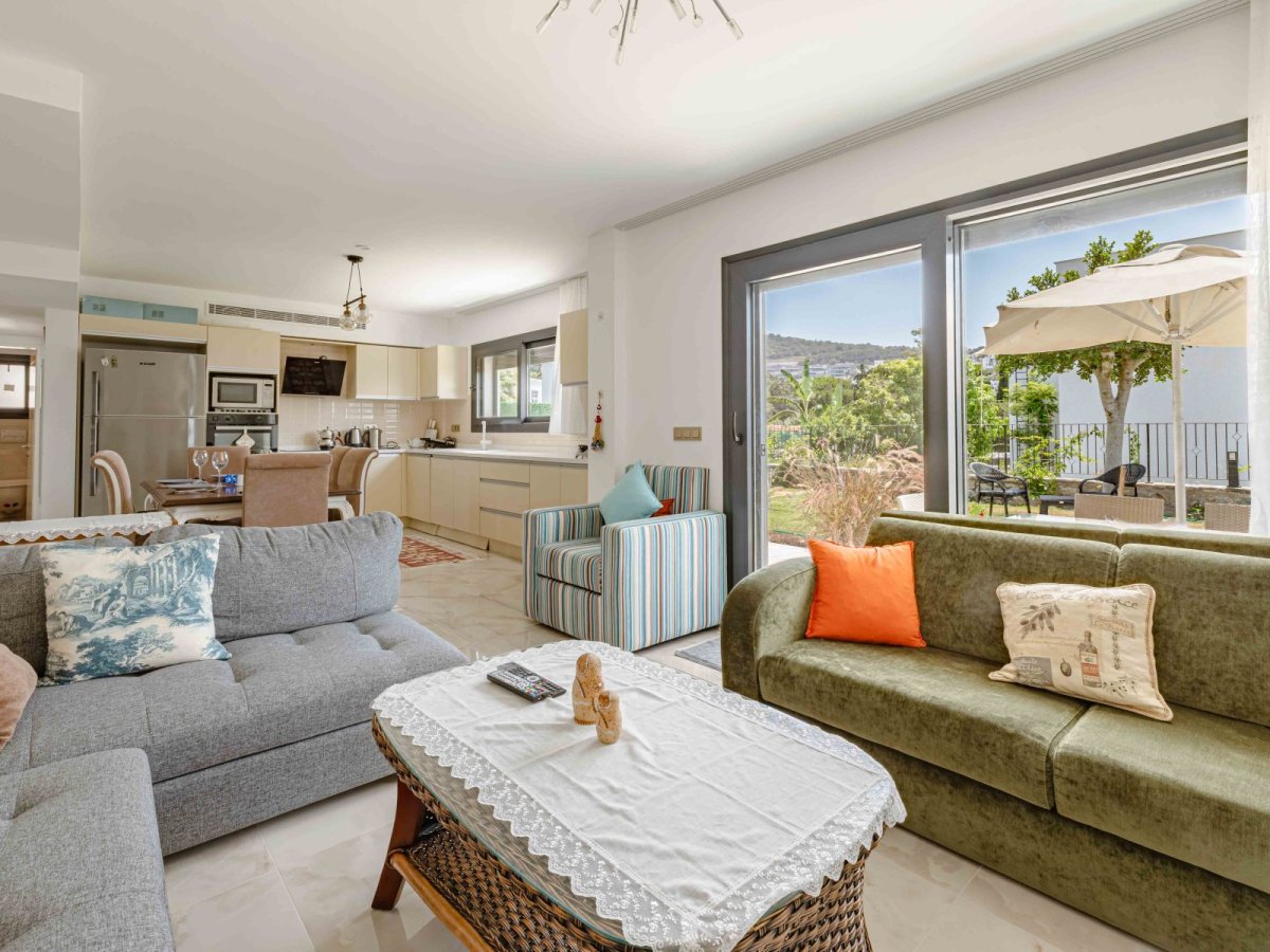 Bodrum Gümüşlük’te 4 yatak odalı Villa Luz