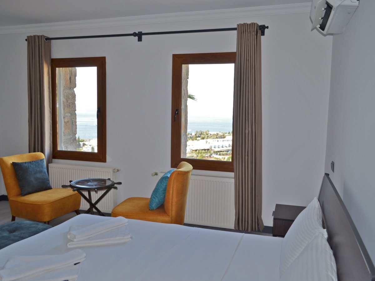 Bodrum Torba'da 5 yatak odalı Özel havuzlu Villa Bay