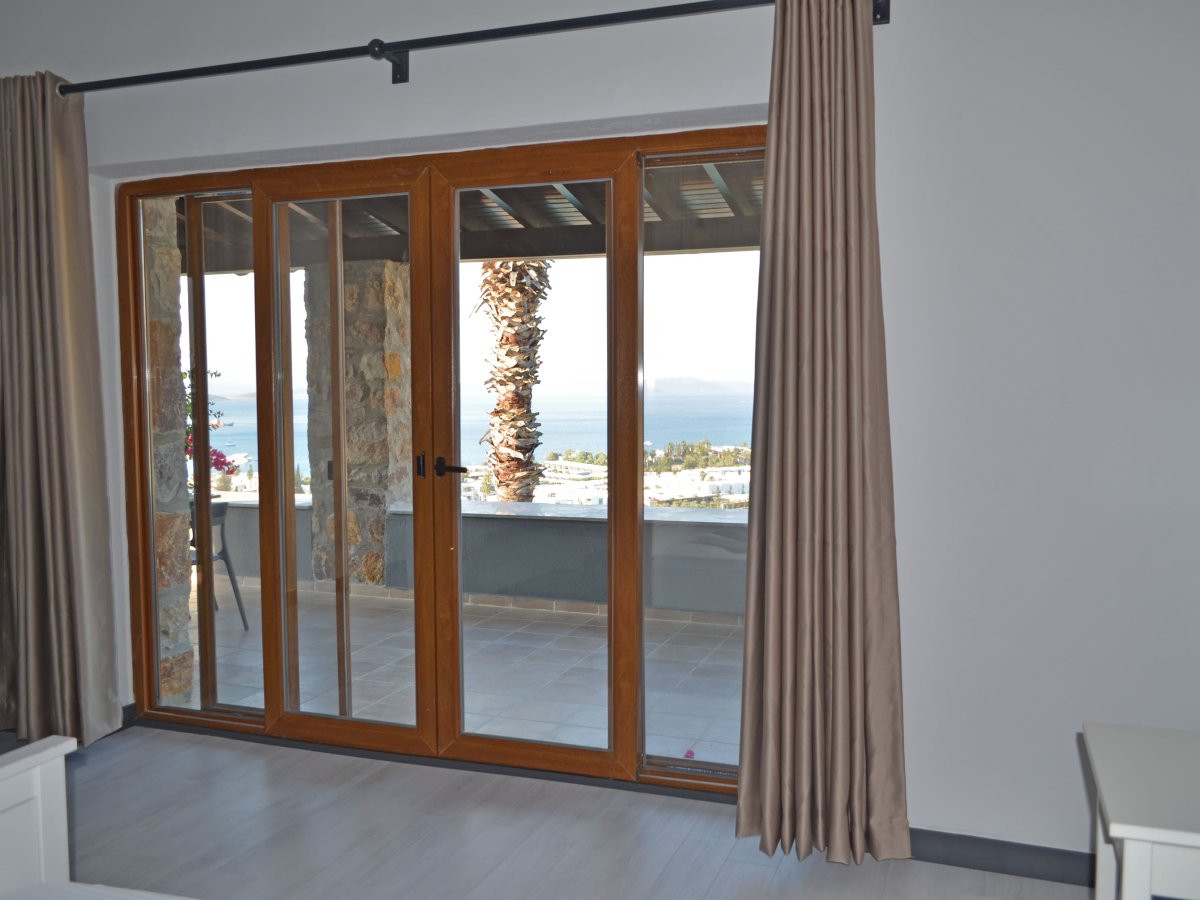 Bodrum Torba'da 5 yatak odalı Özel havuzlu Villa Bay