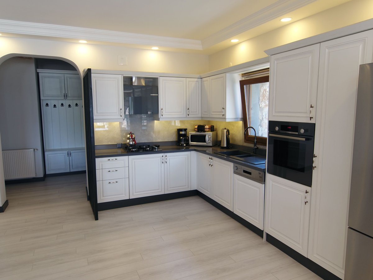 Bodrum Torba'da 5 yatak odalı Özel havuzlu Villa Bay