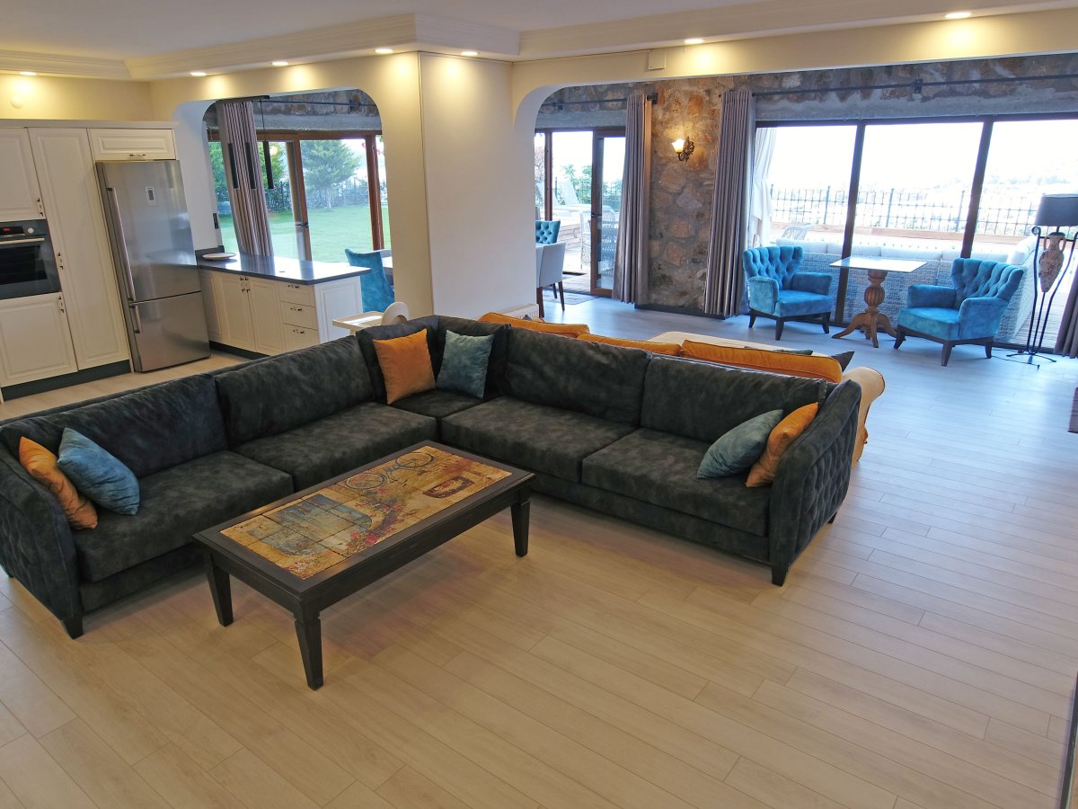 Bodrum Torba'da 5 yatak odalı Özel havuzlu Villa Bay