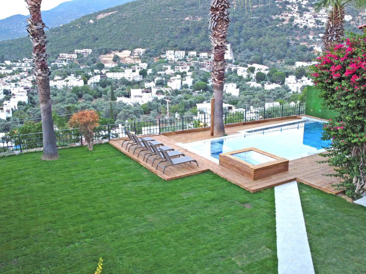 Bodrum Torba'da 5 yatak odalı Özel havuzlu Villa Bay