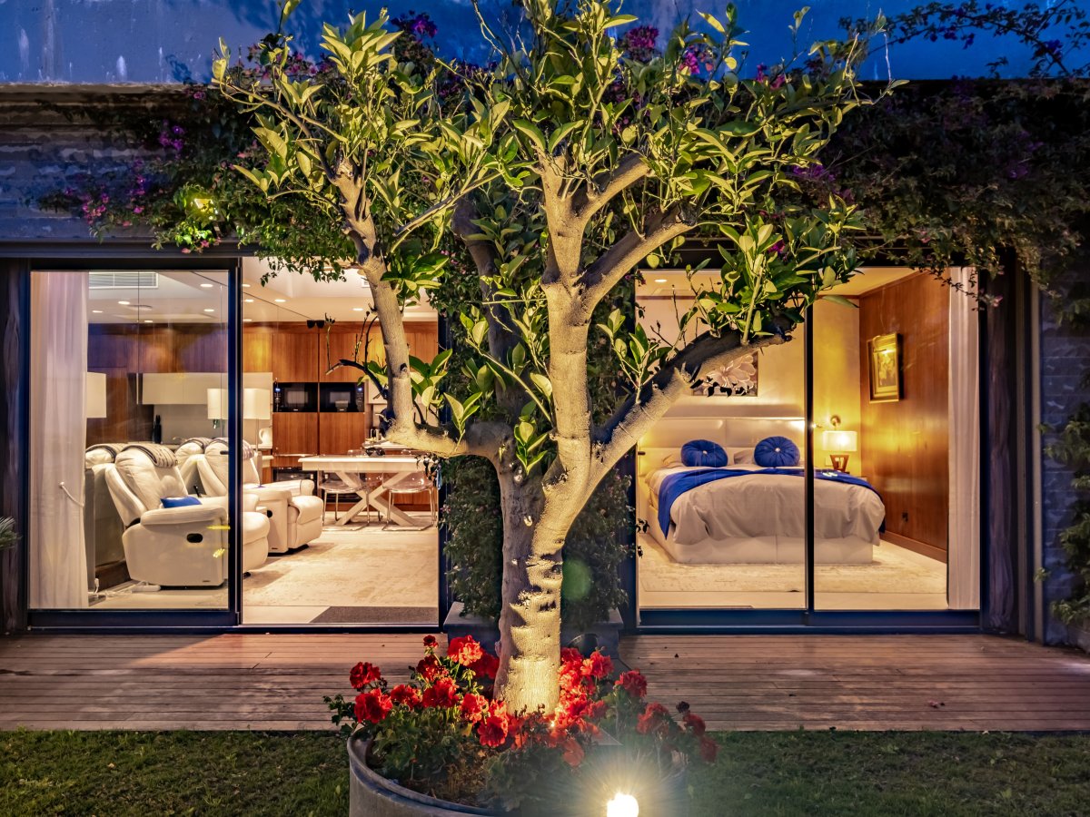 Bodrum Yalıkavakta 4 yatak odalı özel havuzlu Villa Sunset