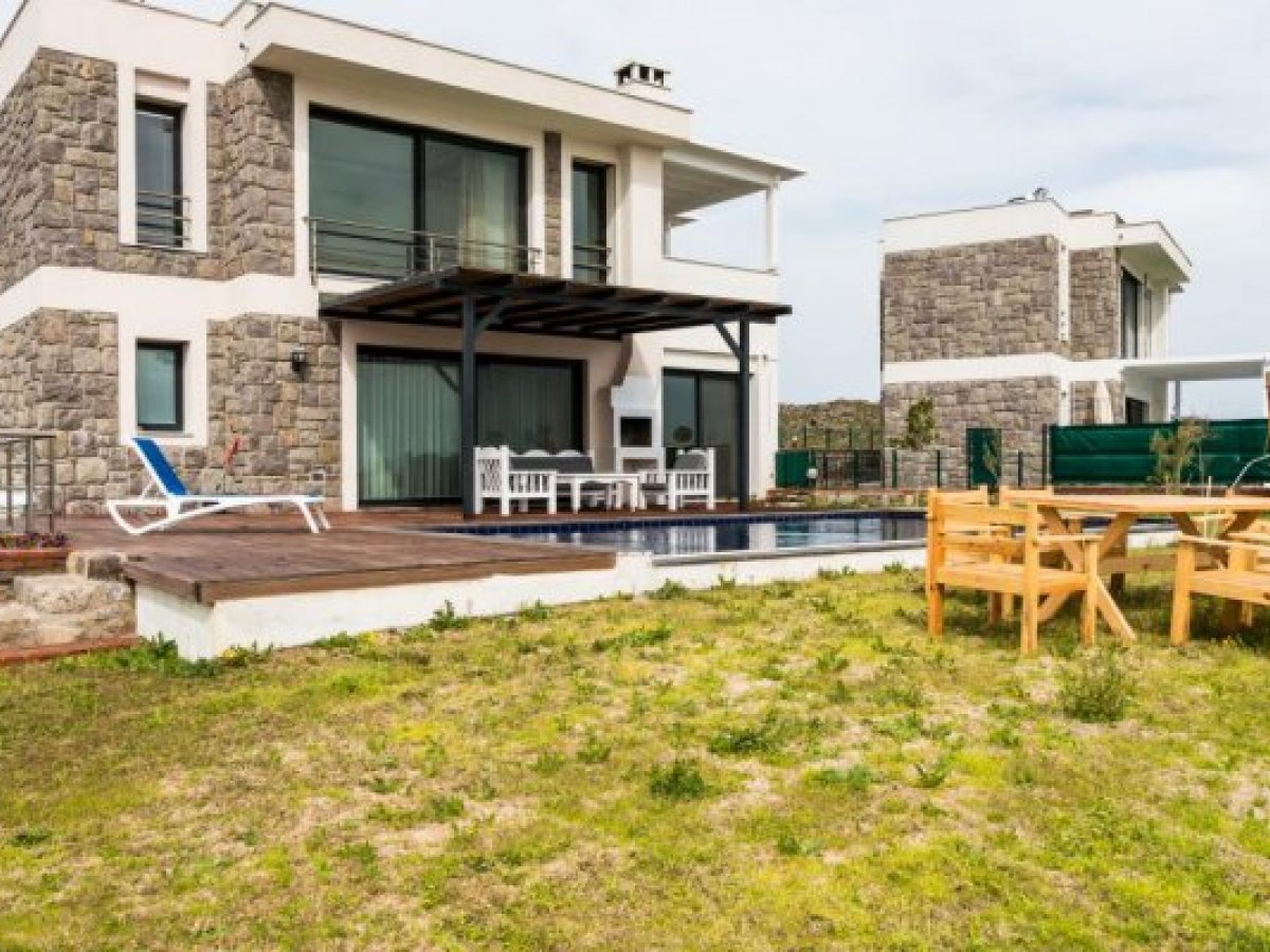 Detached Villa with Private Pool in Bodrum Ortakent