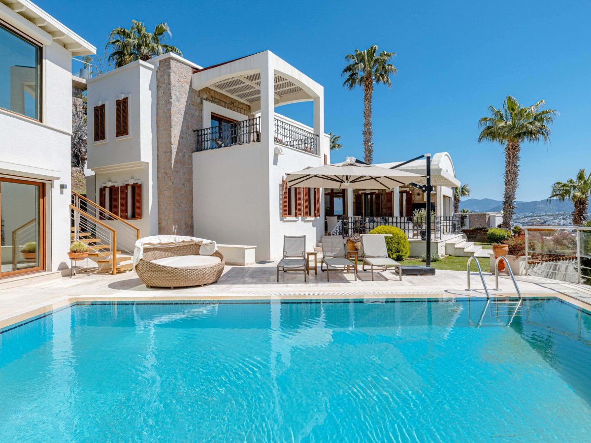 Bodrum Bitezde 5 yatak odalı özel havuzlu Villa Dorian