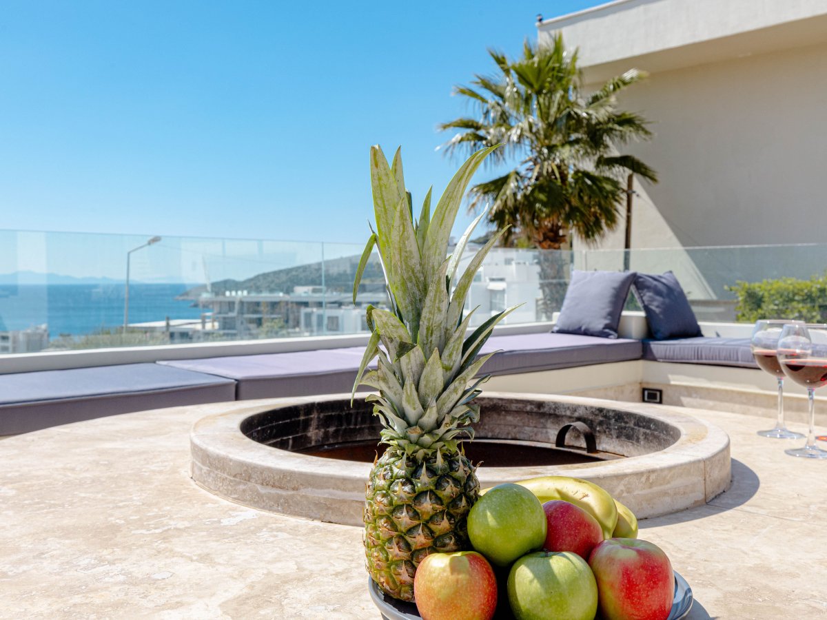 Bodrum Bitezde 5 yatak odalı özel havuzlu Villa Dorian