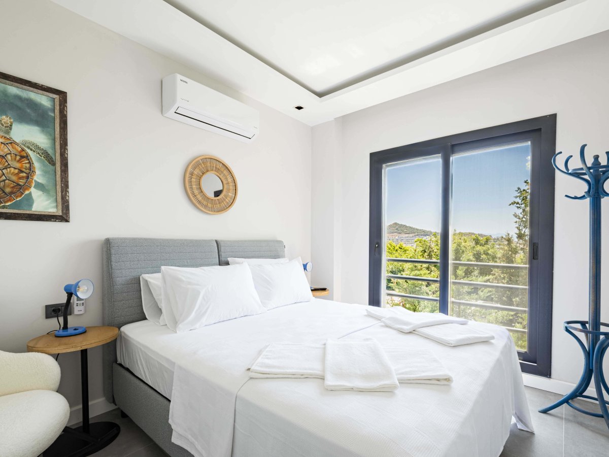 Bodrum Gümüşlükte 3 yatak odalı özel havuzlu Villa Silver