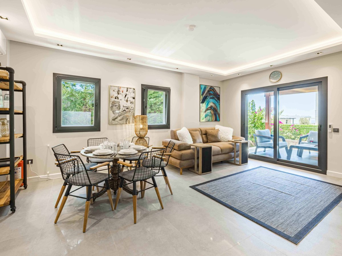 Bodrum Gümüşlükte 3 yatak odalı özel havuzlu Villa Silver