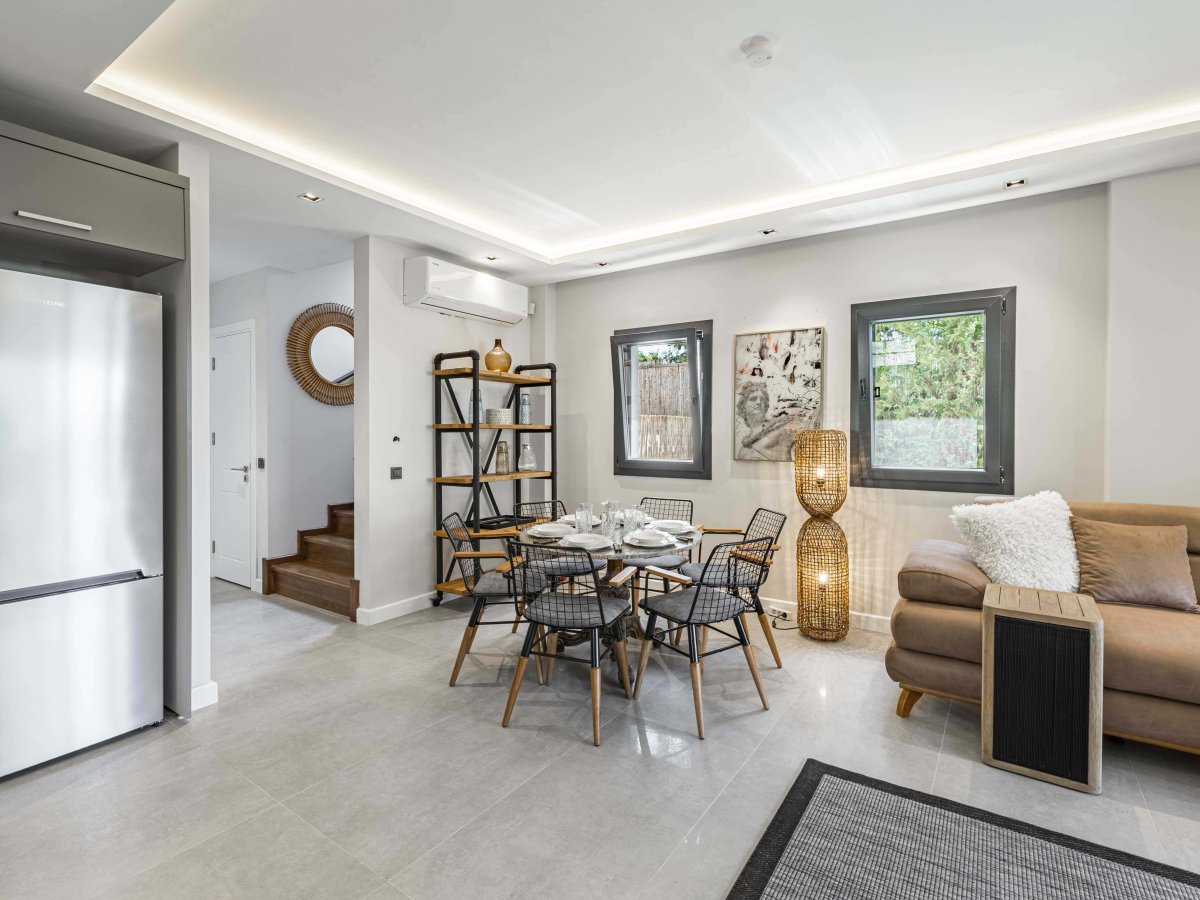 Bodrum Gümüşlükte 3 yatak odalı özel havuzlu Villa Silver