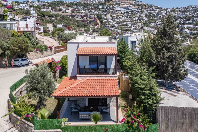 Bodrum Gümüşlükte 3 yatak odalı özel havuzlu Villa Silver