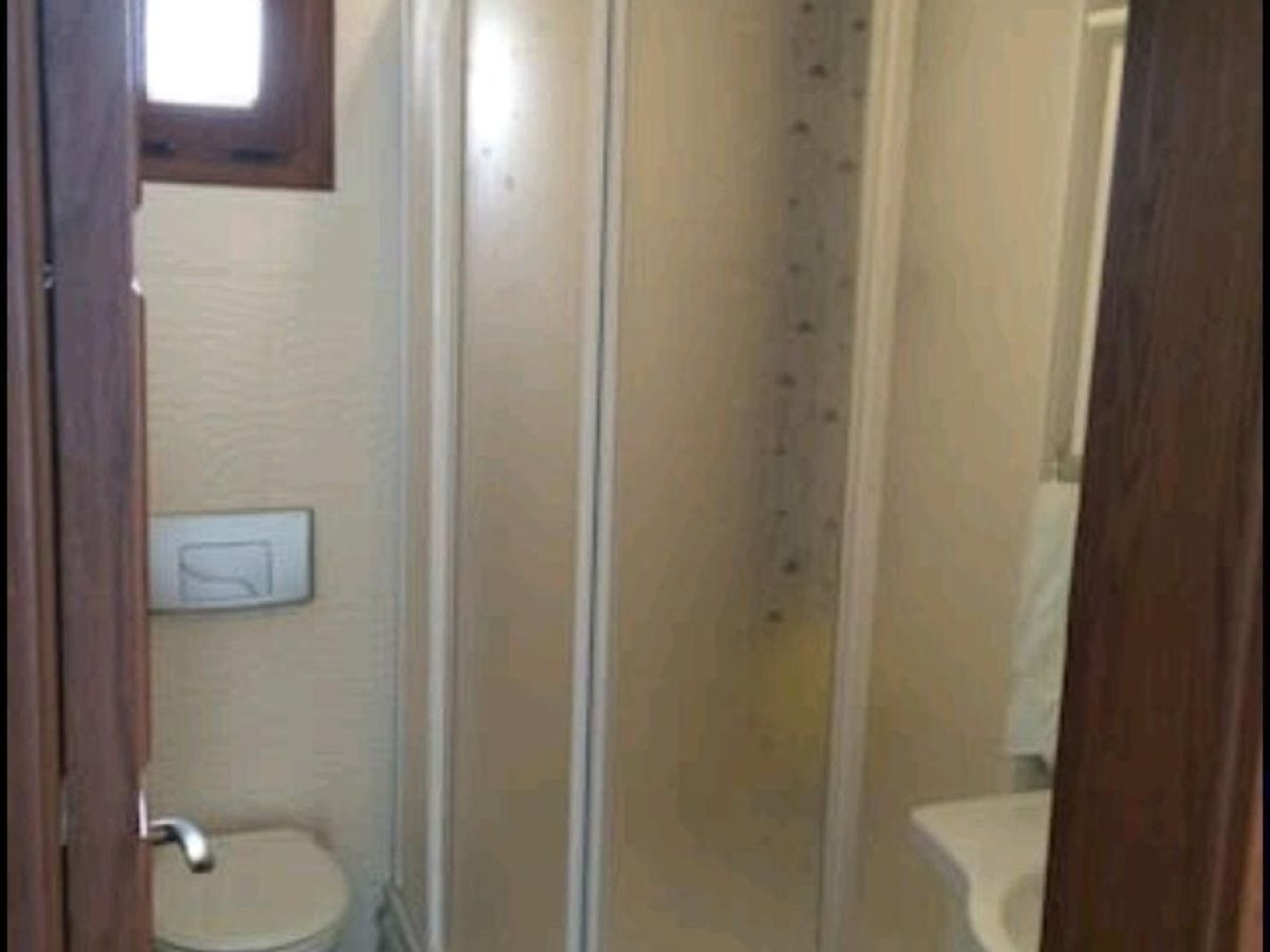 Gümüşlükte 4 yatak odalı Özel havuzlu Deniz manzaralı villa 