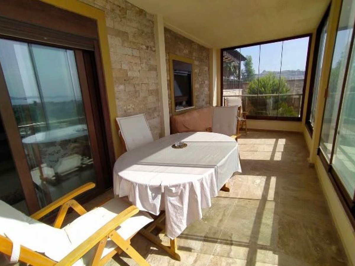 Turgutreiste 2 yatak odalı villa james