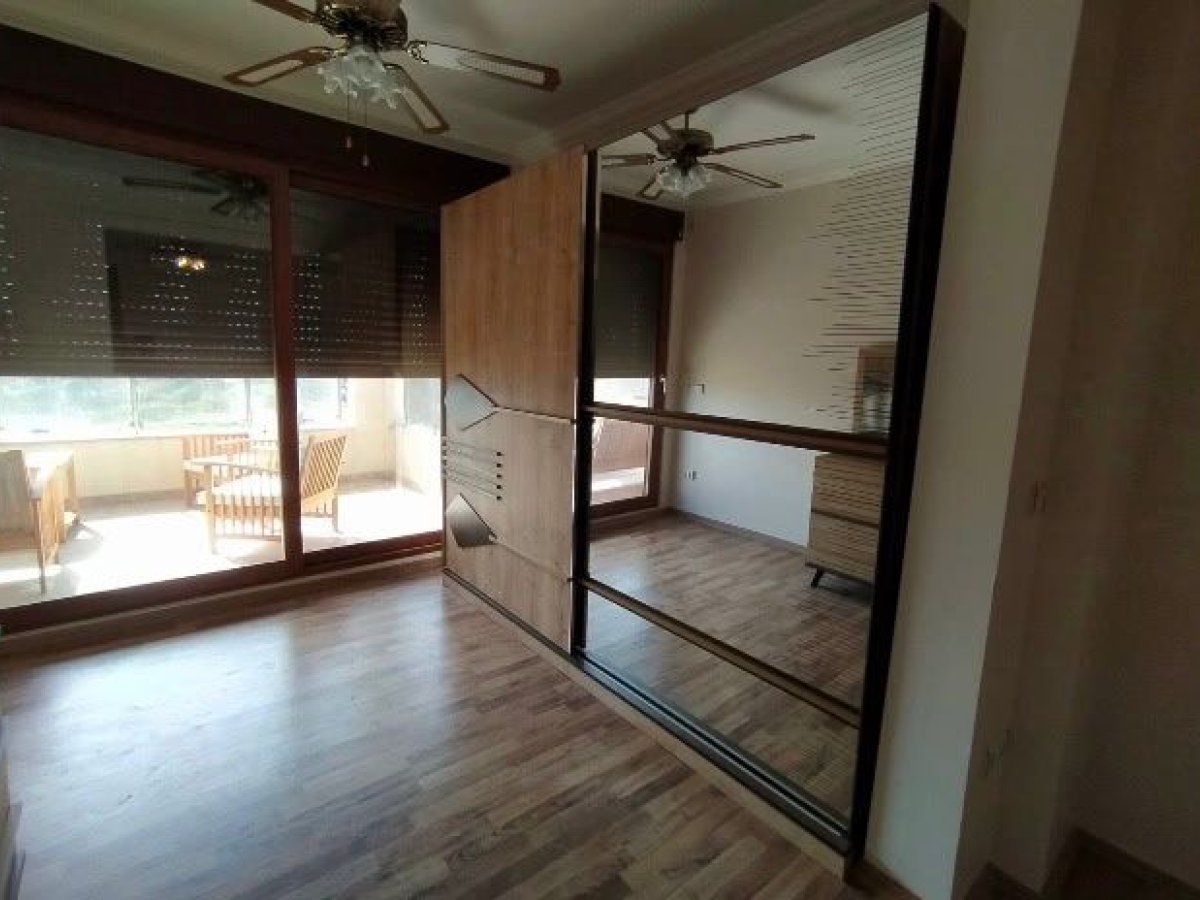 Turgutreiste 2 yatak odalı villa james
