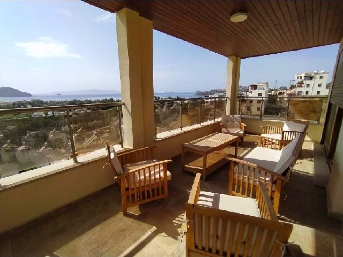 Turgutreiste 2 yatak odalı villa james