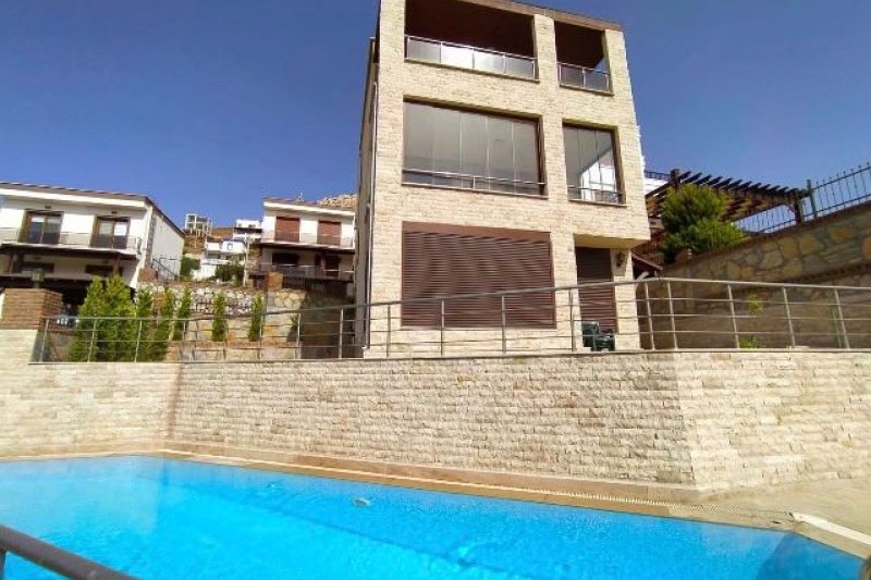 Turgutreiste 2 yatak odalı villa james