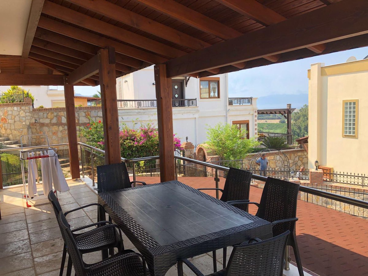 Turgutreiste 3 yatak odalı villa james