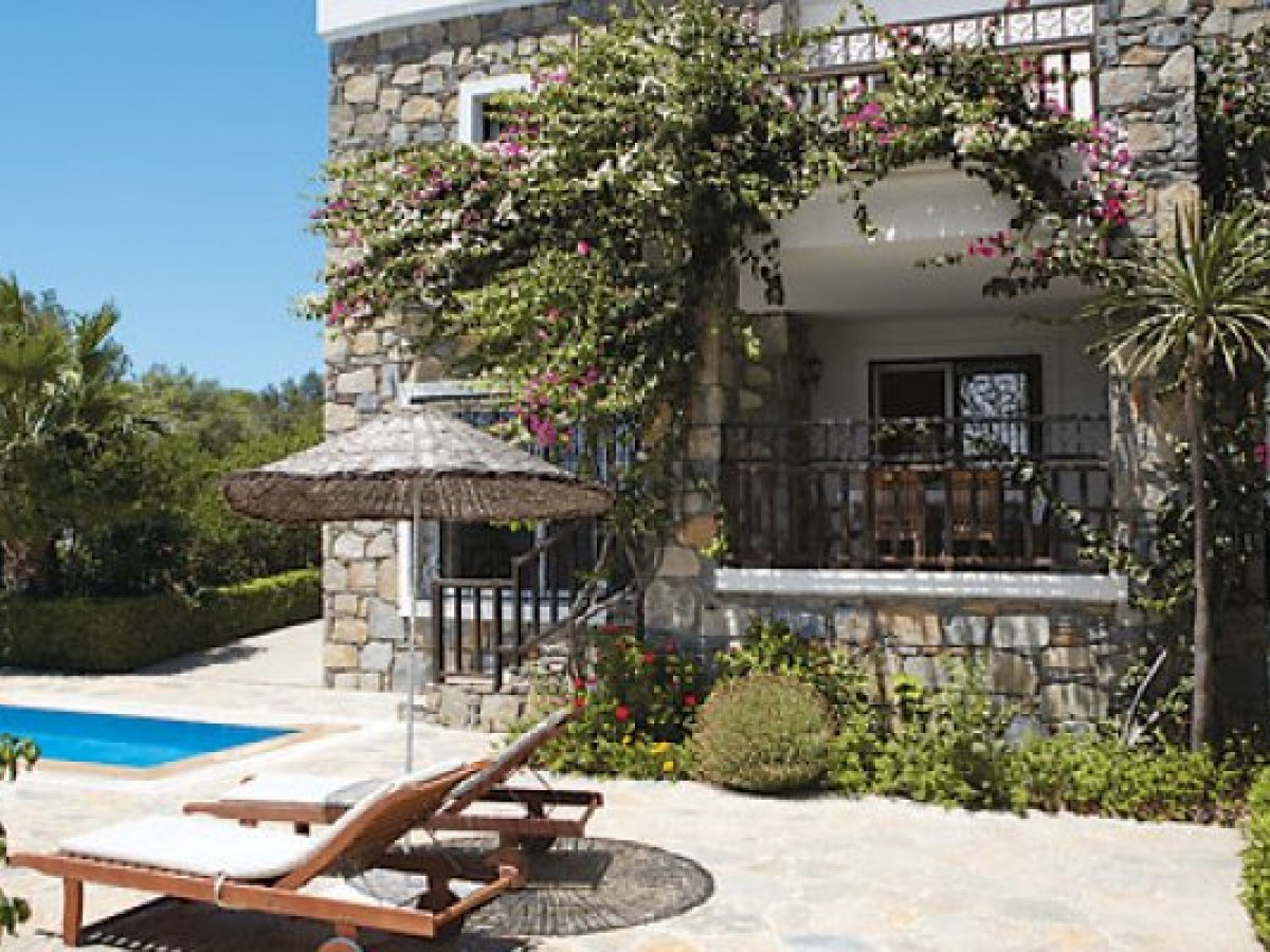 Stone Villa with Private Pool for Rent in Bodrum Dereköy