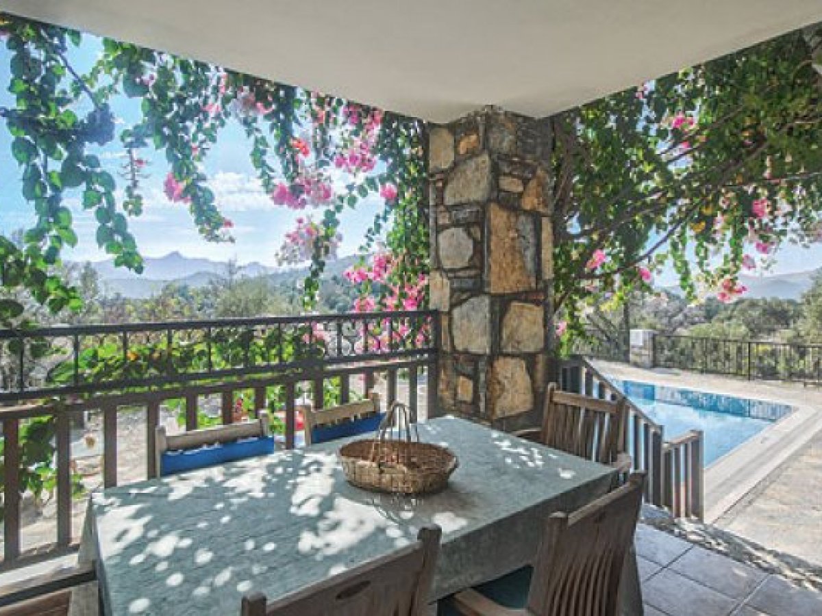 Stone Villa with Private Pool for Rent in Bodrum Dereköy