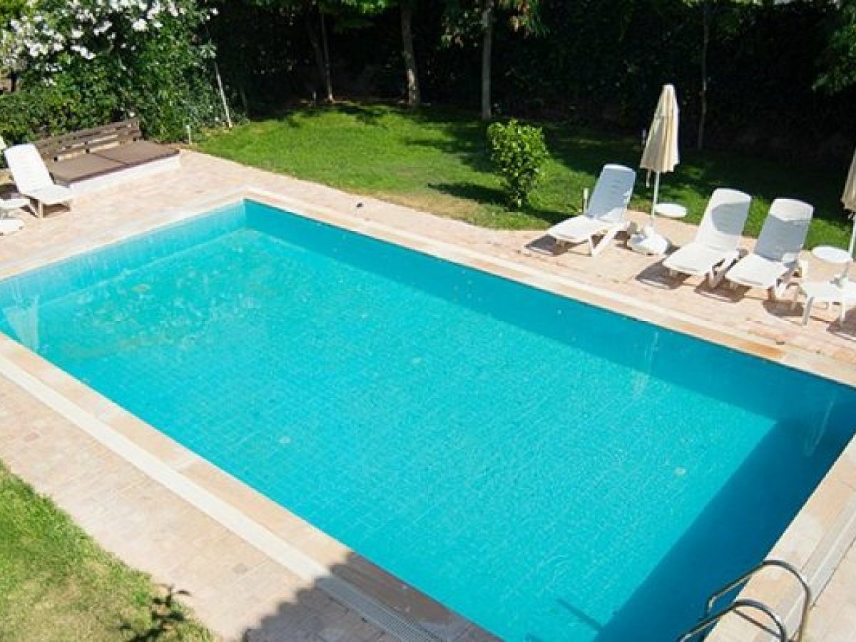 Conservative Villa for Rent with Private Pool in Bodrum Bitez Beach