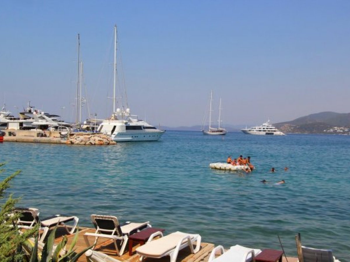 Seafront Holiday Villa In Bodrum Torba