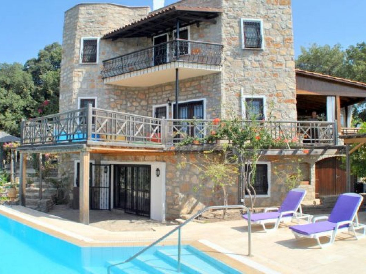 Weekly Rental Private Pool Villa Stone Villa in Bitez