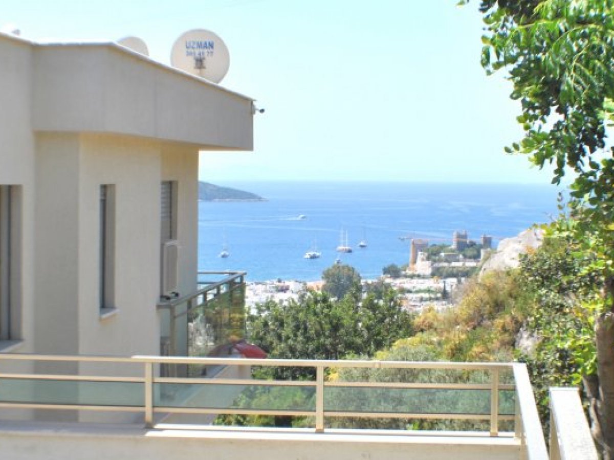 Bodrum Merkez Özel Havuzlu Villa Sade B 