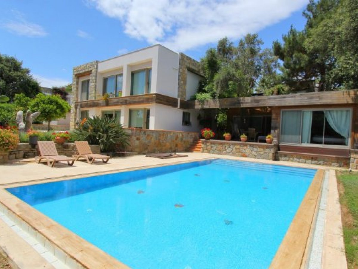 Bodrum Bitezde Muhafazakar Aileler için İdeal Lüks Villa