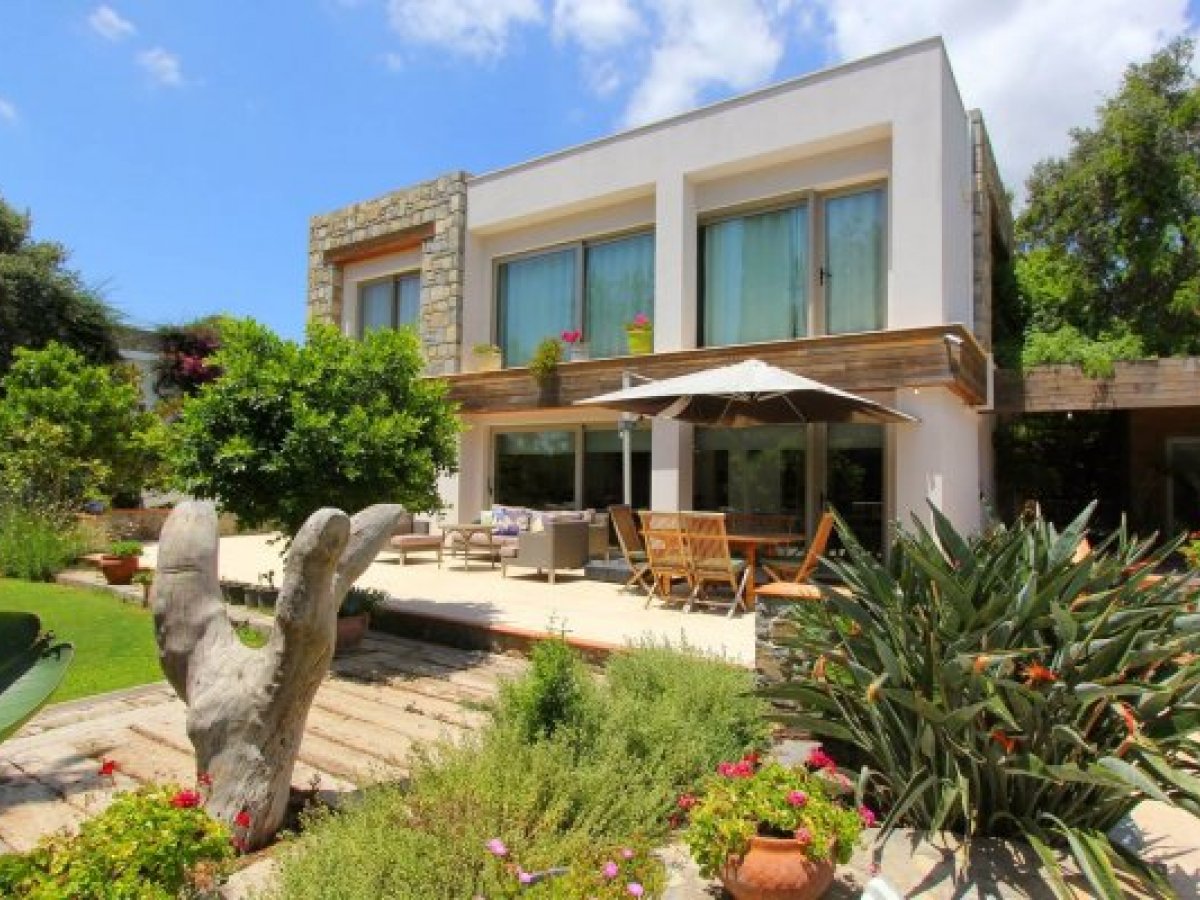 Ideal Luxury Rental Villa for Conservative Families in Bitez, Bodrum