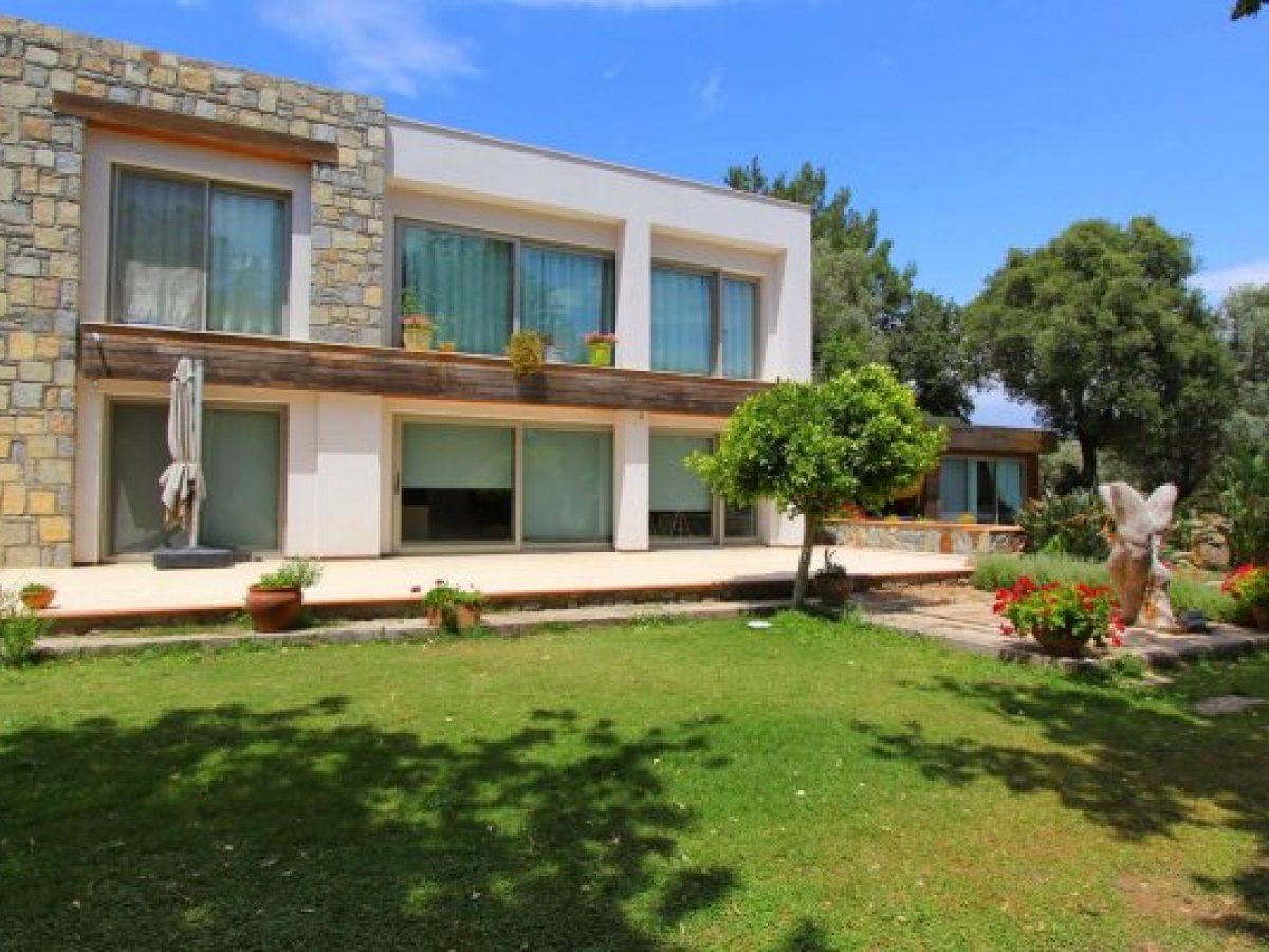 Ideal Luxury Rental Villa for Conservative Families in Bitez, Bodrum