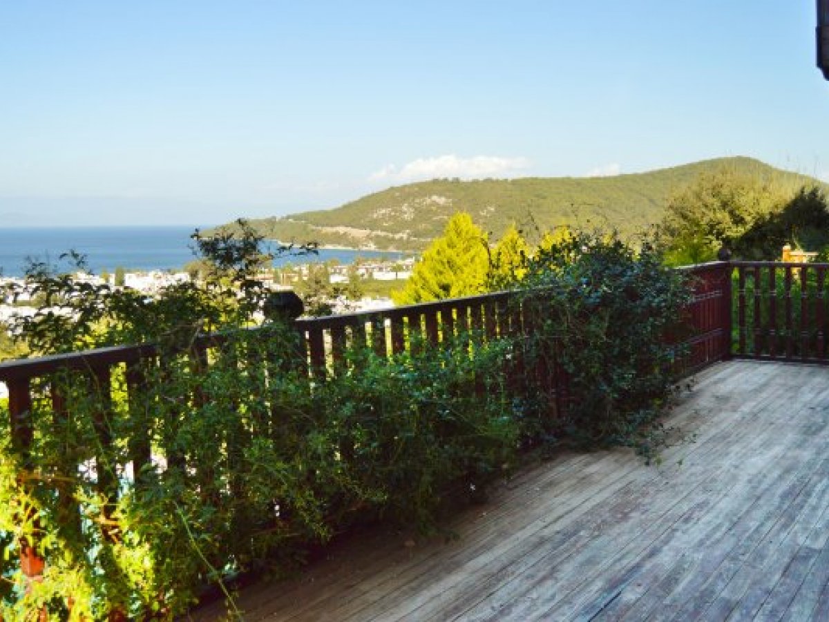 Daily Rental Stone Villa with Private Pool in Türkbükü