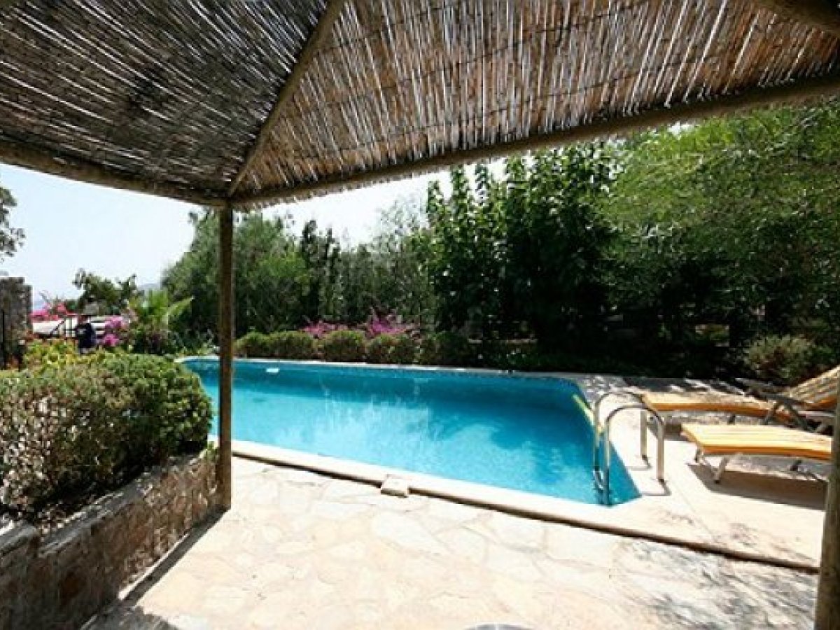 Holiday Villa With Private Pool In Bodrum Turkbuku Bay