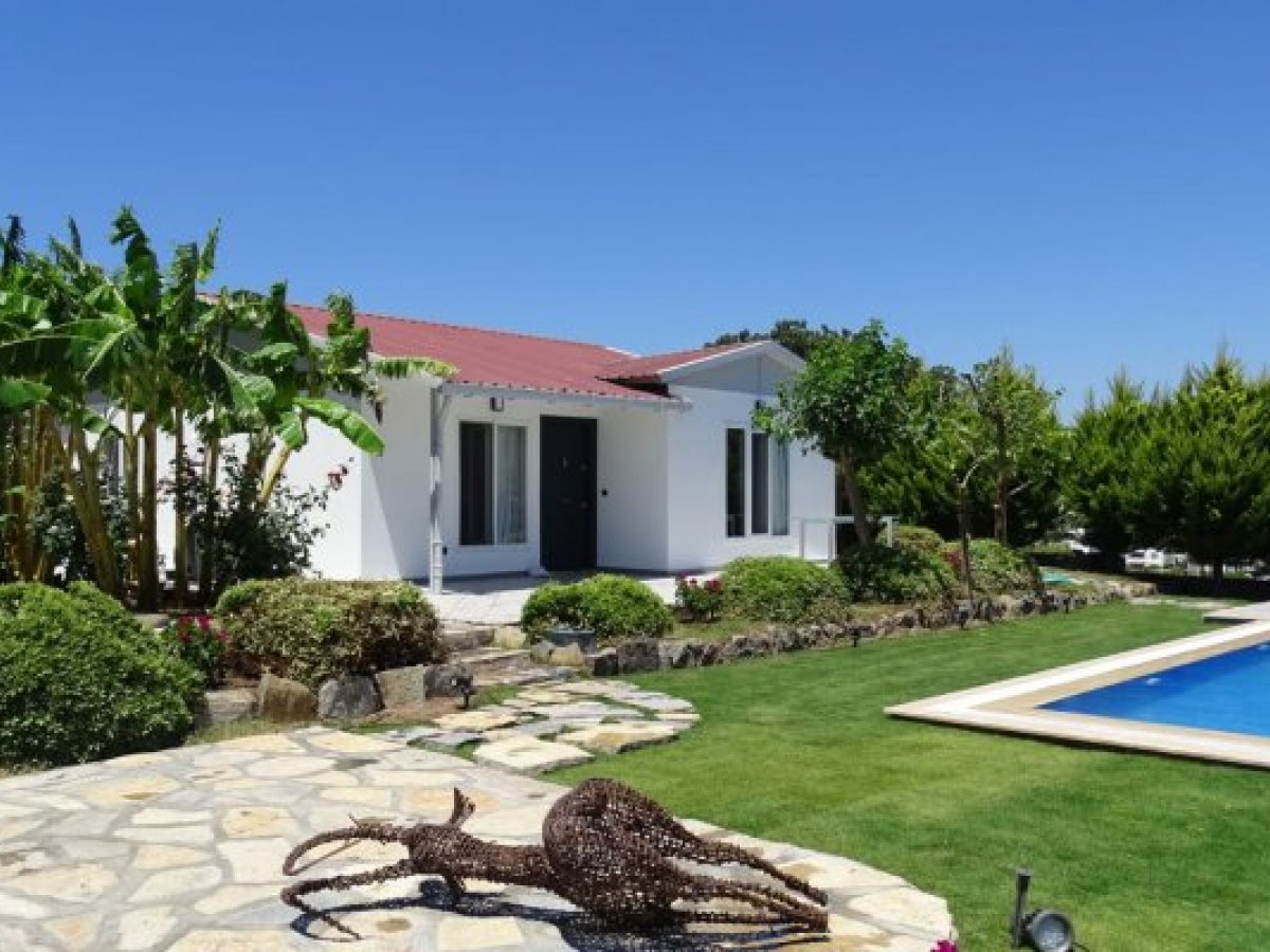 Private Pool Villa Rental in Ortakent Yakaköy