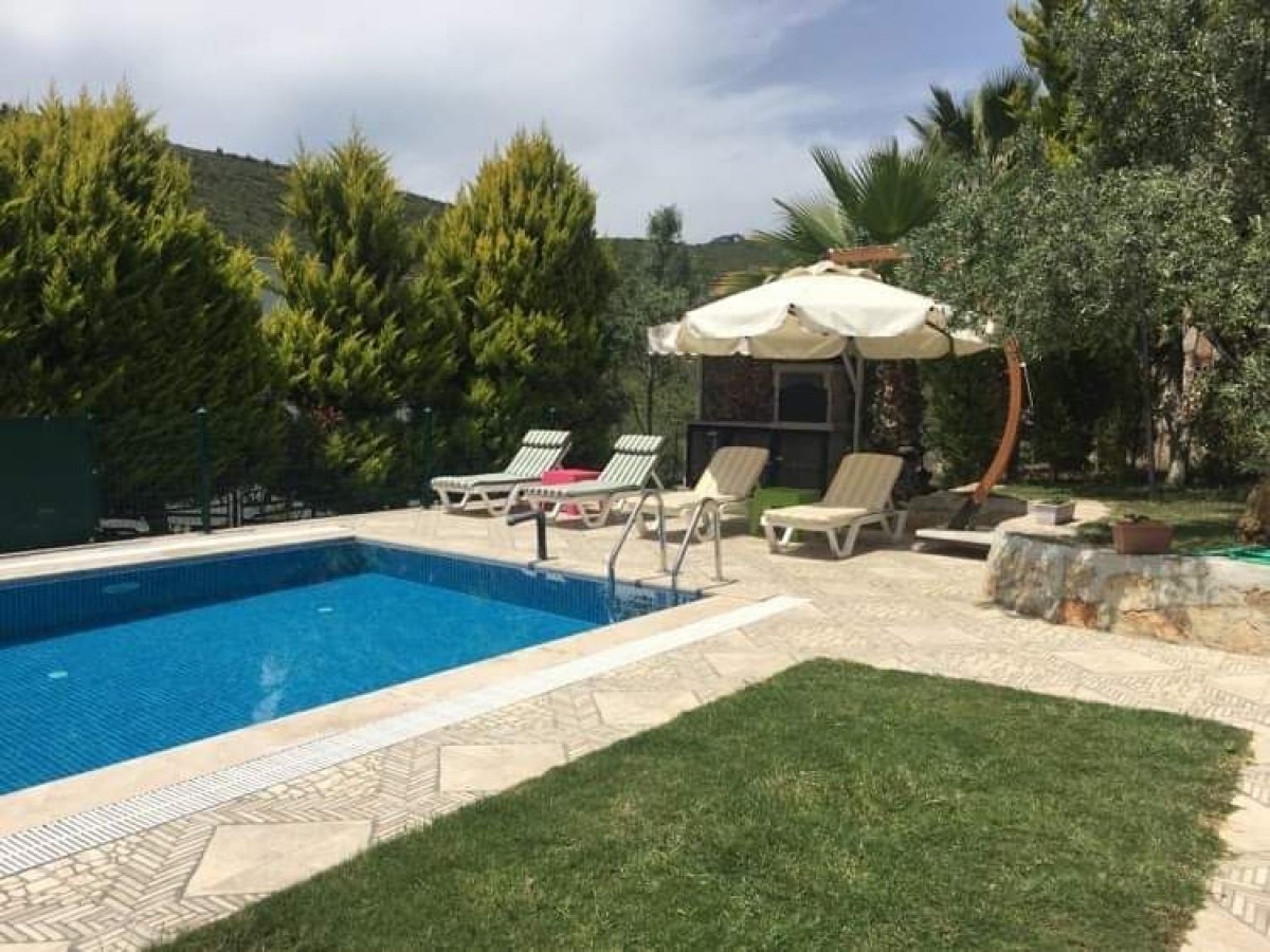 Bodrum Güvercinlik Kuyucakta Doğa İçerisinde Özel Havuzlu Villa