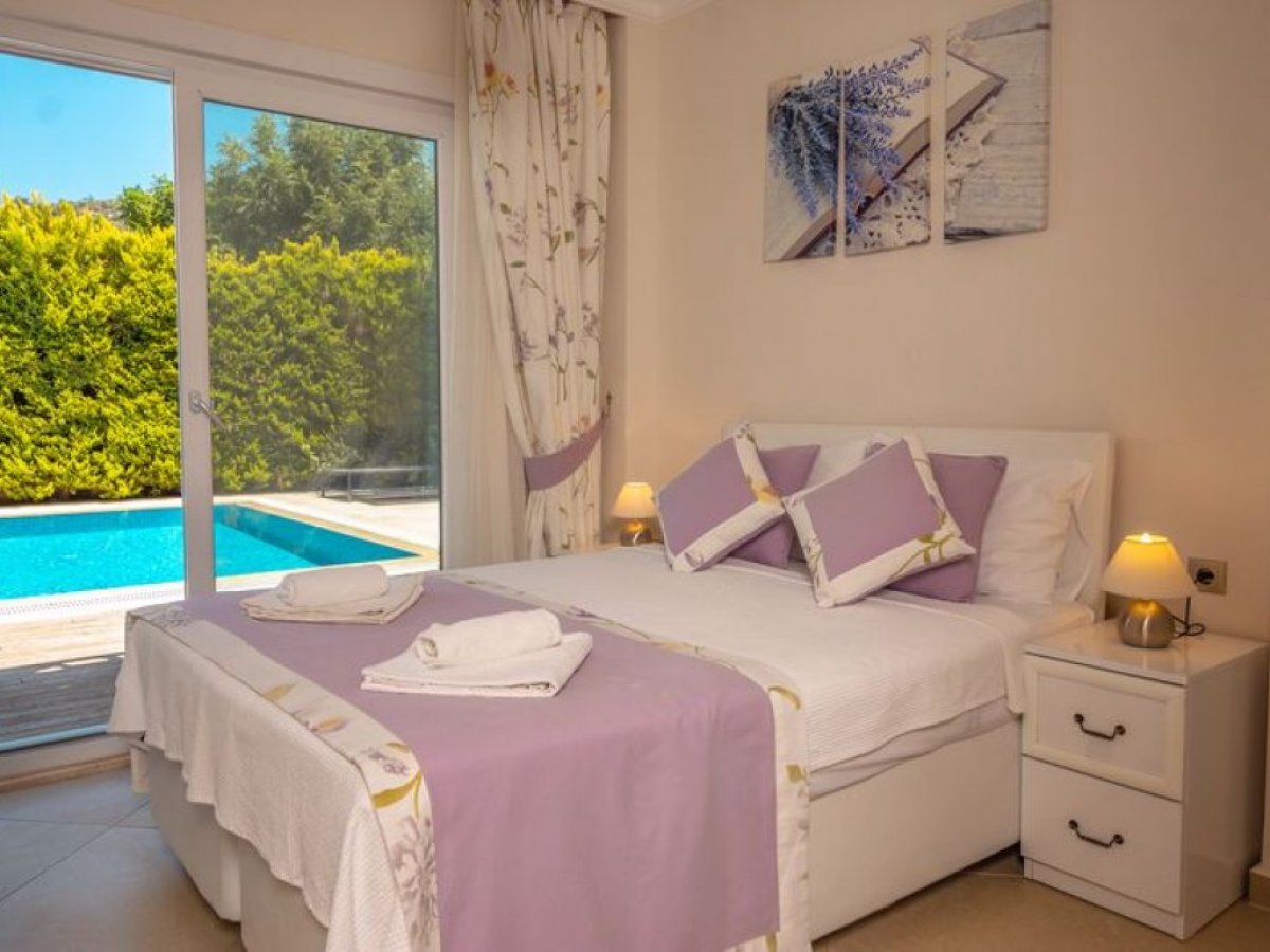 Bodrum Torba'da Müstakil,Bahçeli, Özel Havuzlu 5 +2 Villa