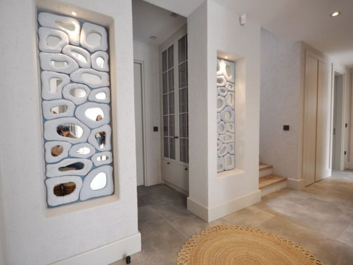 Ortakentte Özel Havuzlu Bahçeli 4+1 Kiralık Lüks Villa