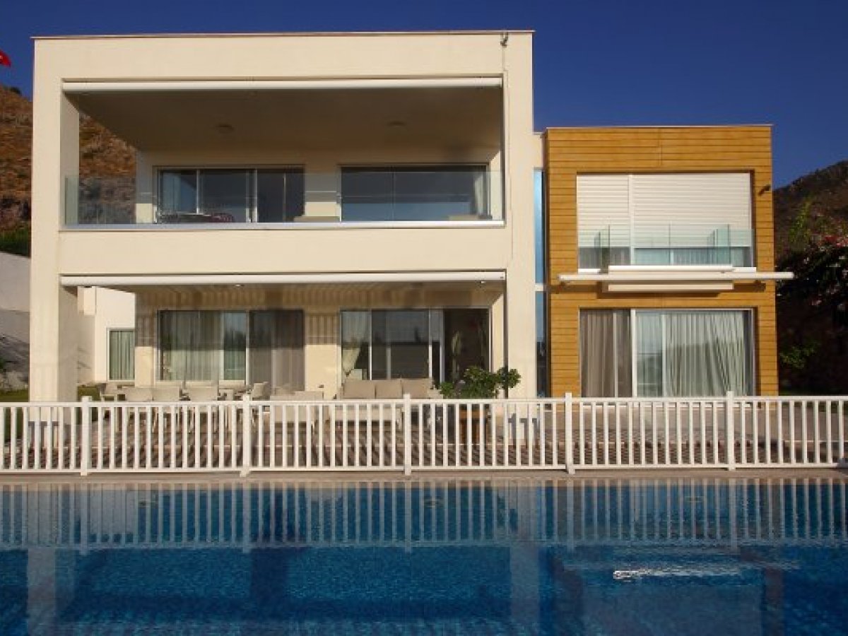 Turgutreis 5 + 2 Bedroom Villa Sevenseas. Luxury Villa with Private Pool and Sea View.